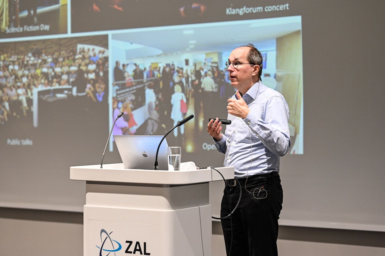 Dr. M. Poessel (c) privat